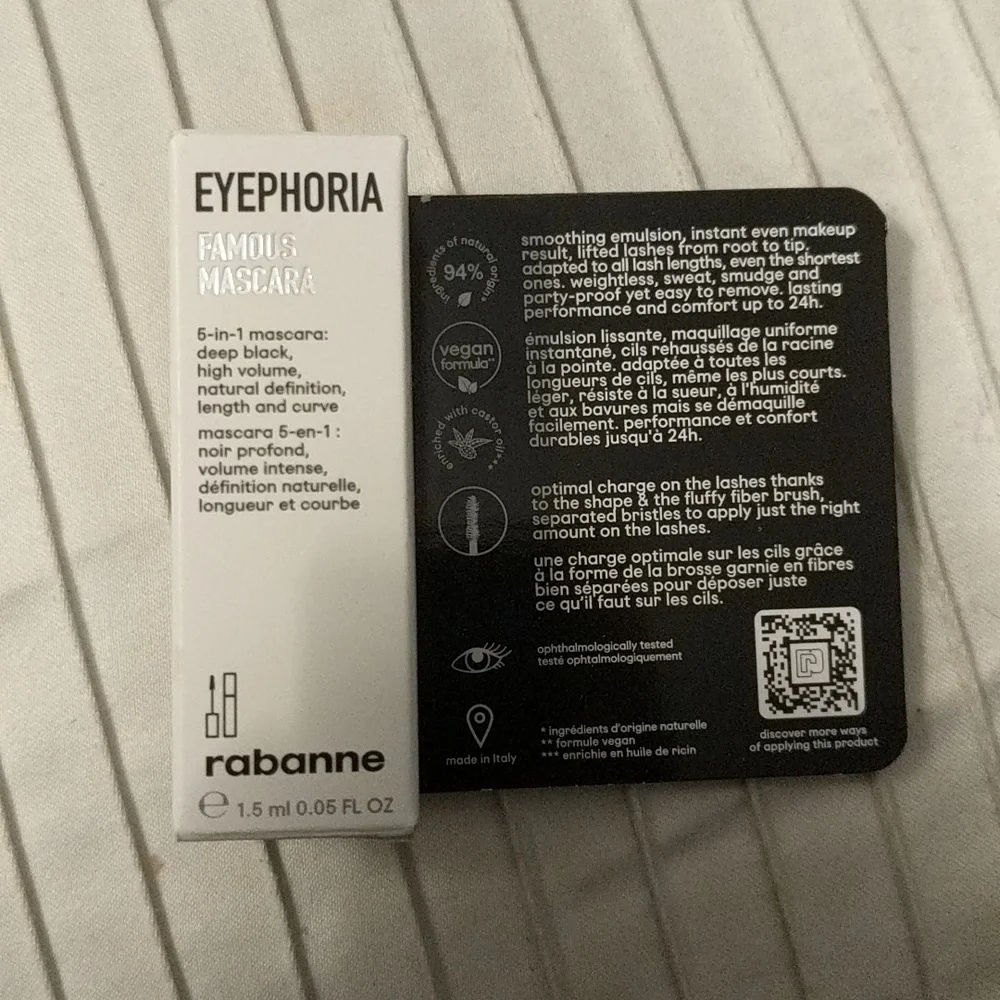 NWT Mascara - Picture 1 of 3